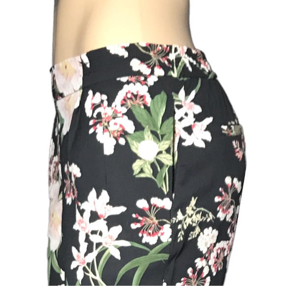 Ellane Rose Black Multicolour Floral Pants Size XS - Picture 16 of 16